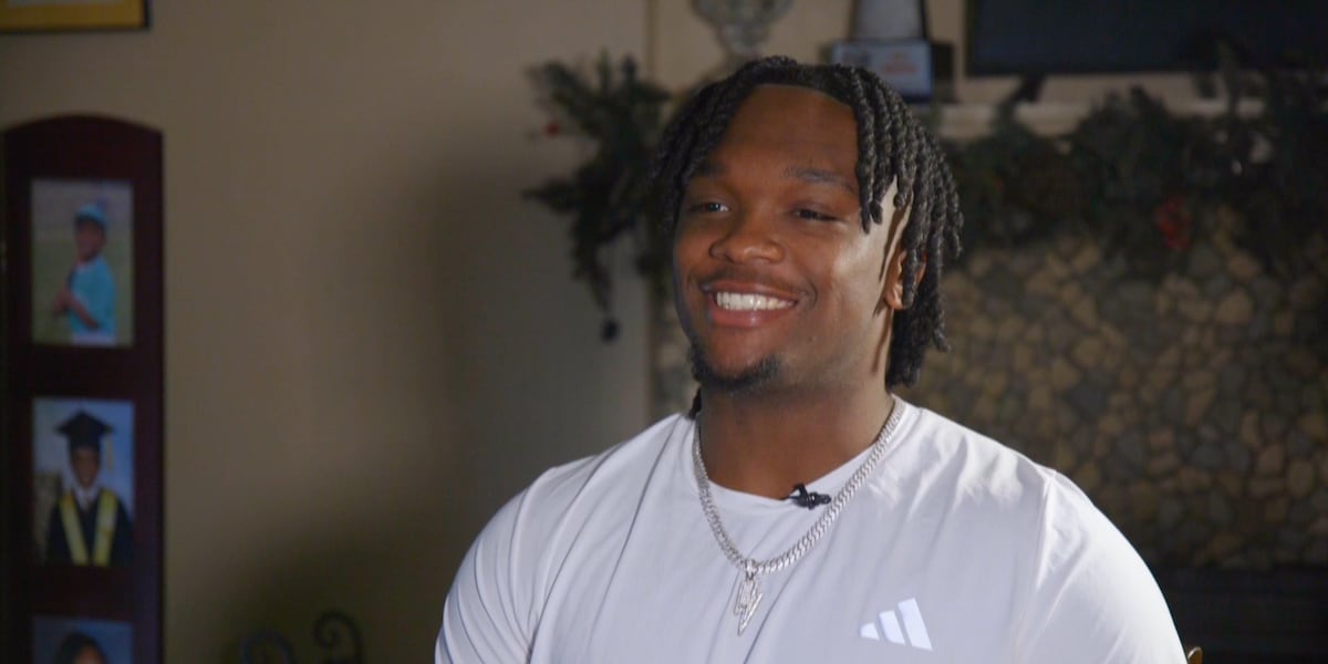 Projected top-10 pick EJ Booth reflects on journey ahead of 2026 MLB Draft
