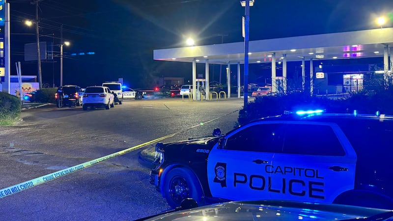 Man killed in overnight shooting at Jackson gas station