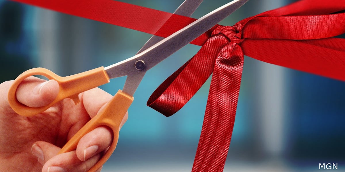 Reeves attends ribbon-cutting as business-services provider opens headquarters in Hattiesburg