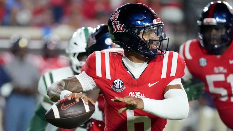 Mississippi quarterback Trinidad Chambliss (6) sets up to pass against Charlotte during the...